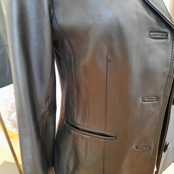 Lady Hathaway leather jacket/blazer - Picture 2 of 14